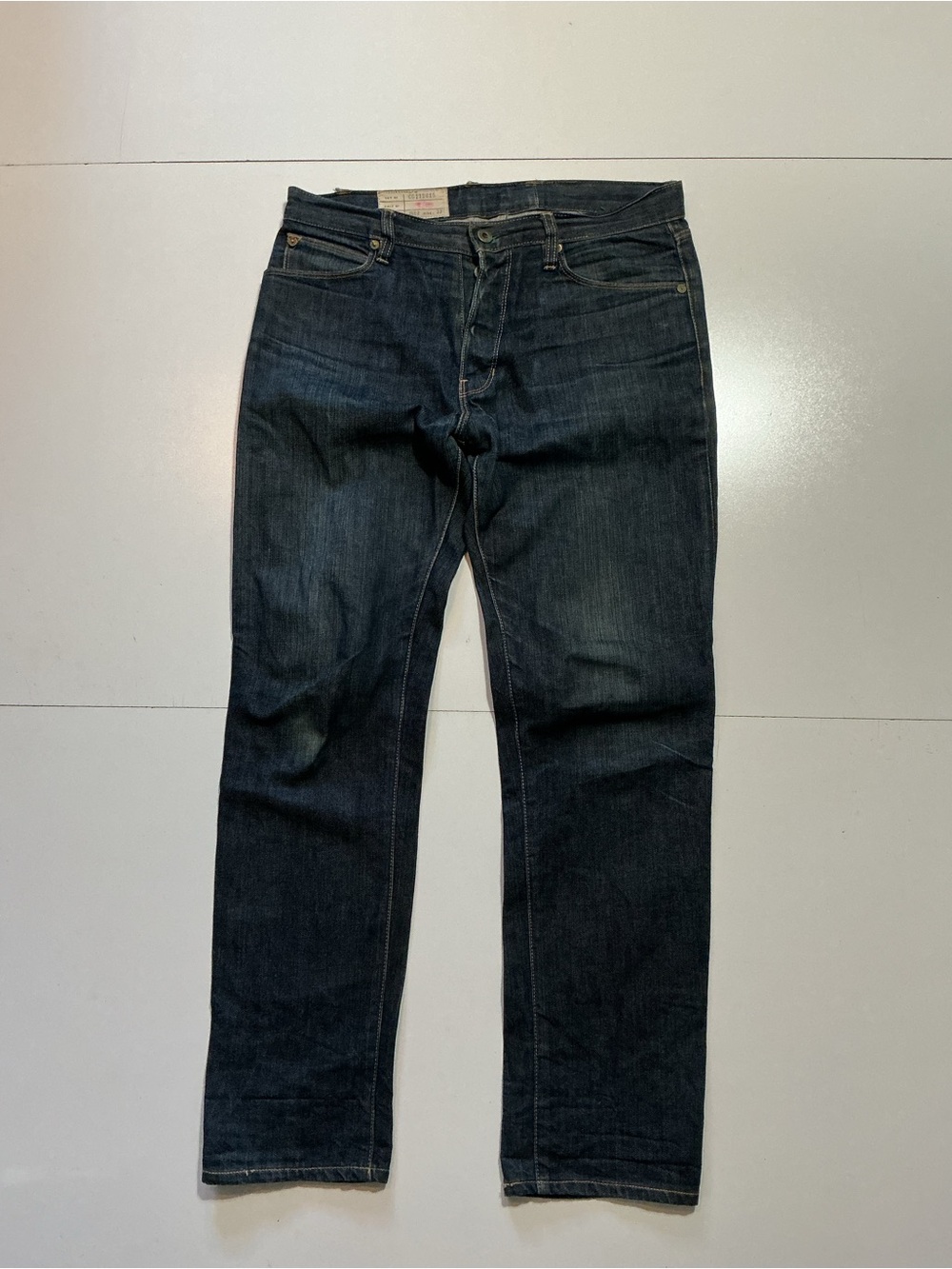 CC15 Los Angeles Nathan Bogle JN02
Button Fly Men's Blue Denim Jeans
